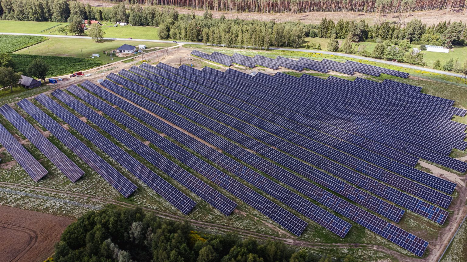 Merito Partners commissions Latvia’s largest solar power plant in Brenguļi